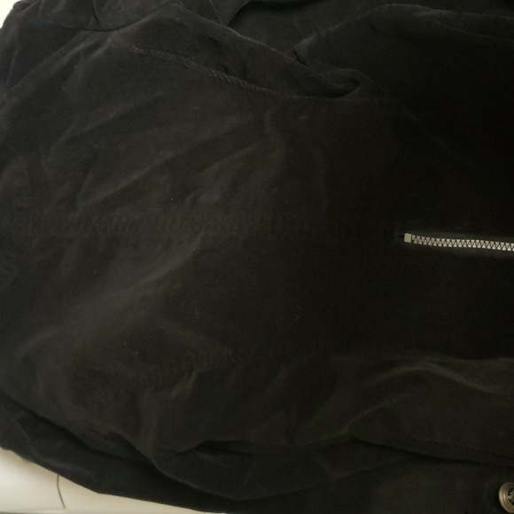 Black coat - Picture 4 of 4